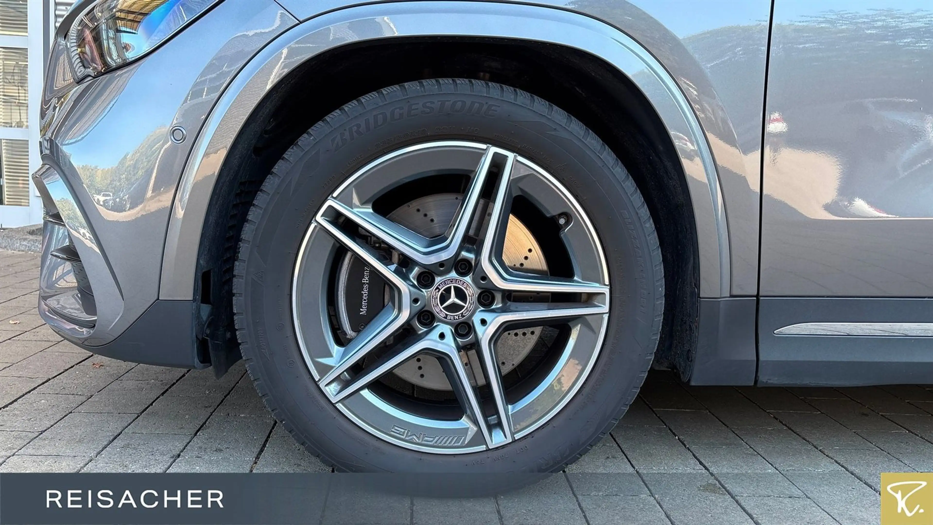 Mercedes-Benz GLA 180 GLA 250 4Matic 8G-DCT AMG Line Advanced Plus — photo 3