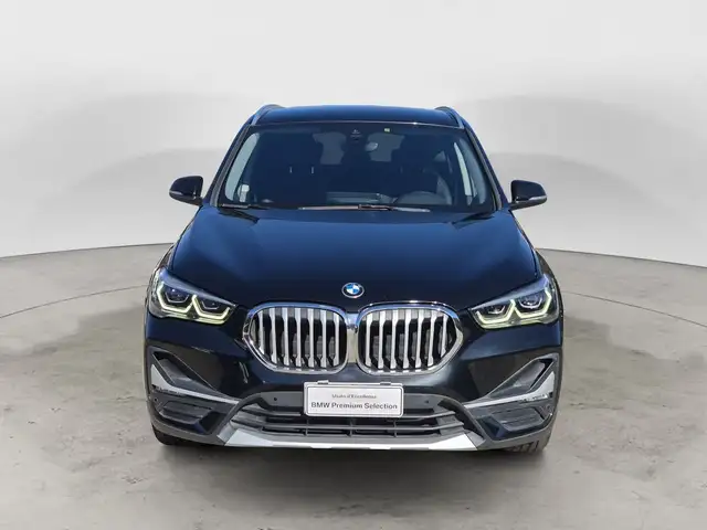 BMW X1 view 2