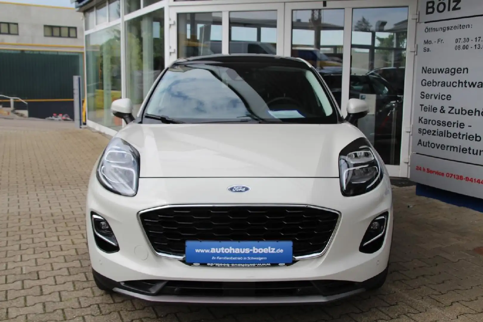 Ford Puma Titanium Bílá - 2