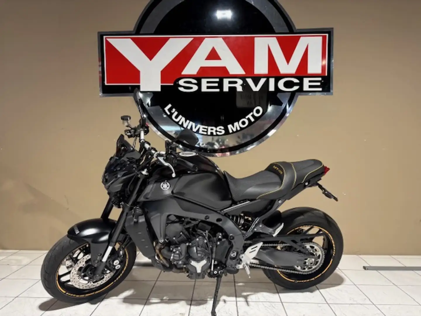 Yamaha MT-09 Negro - 2