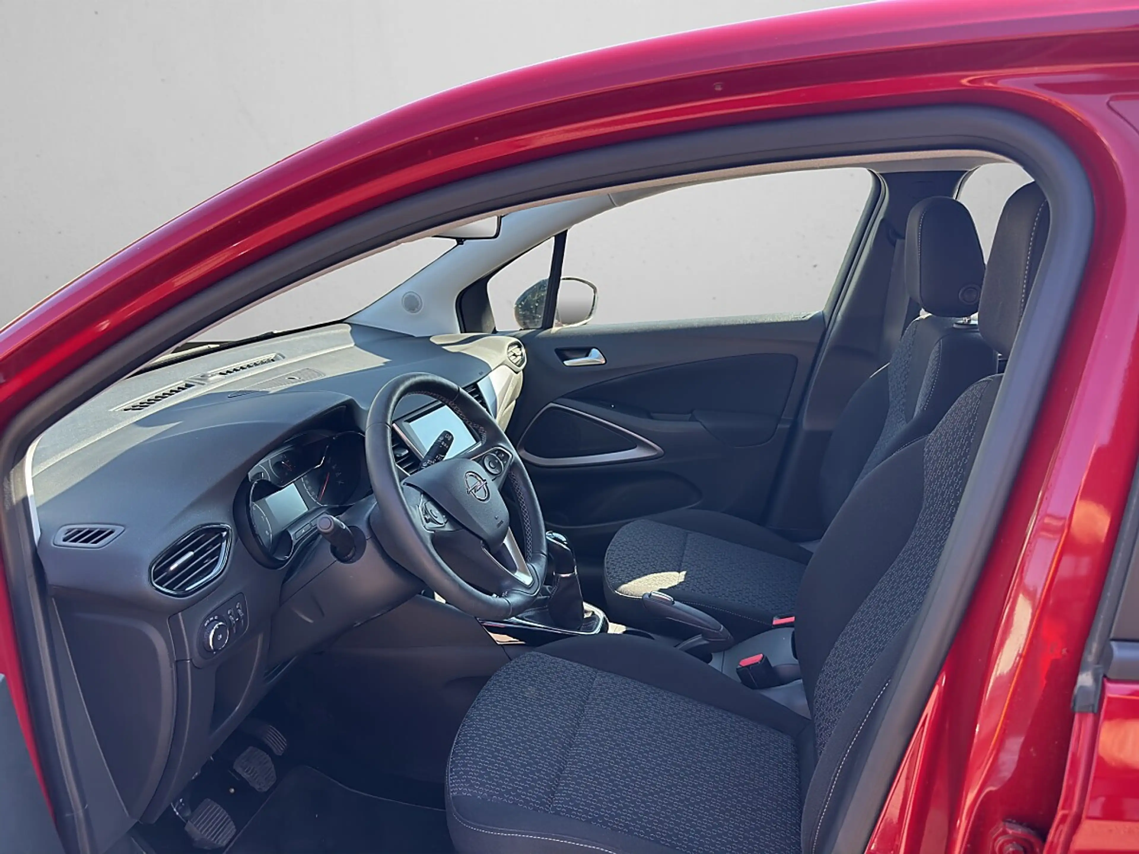 Opel Crossland 1,2 Edition — photo 9