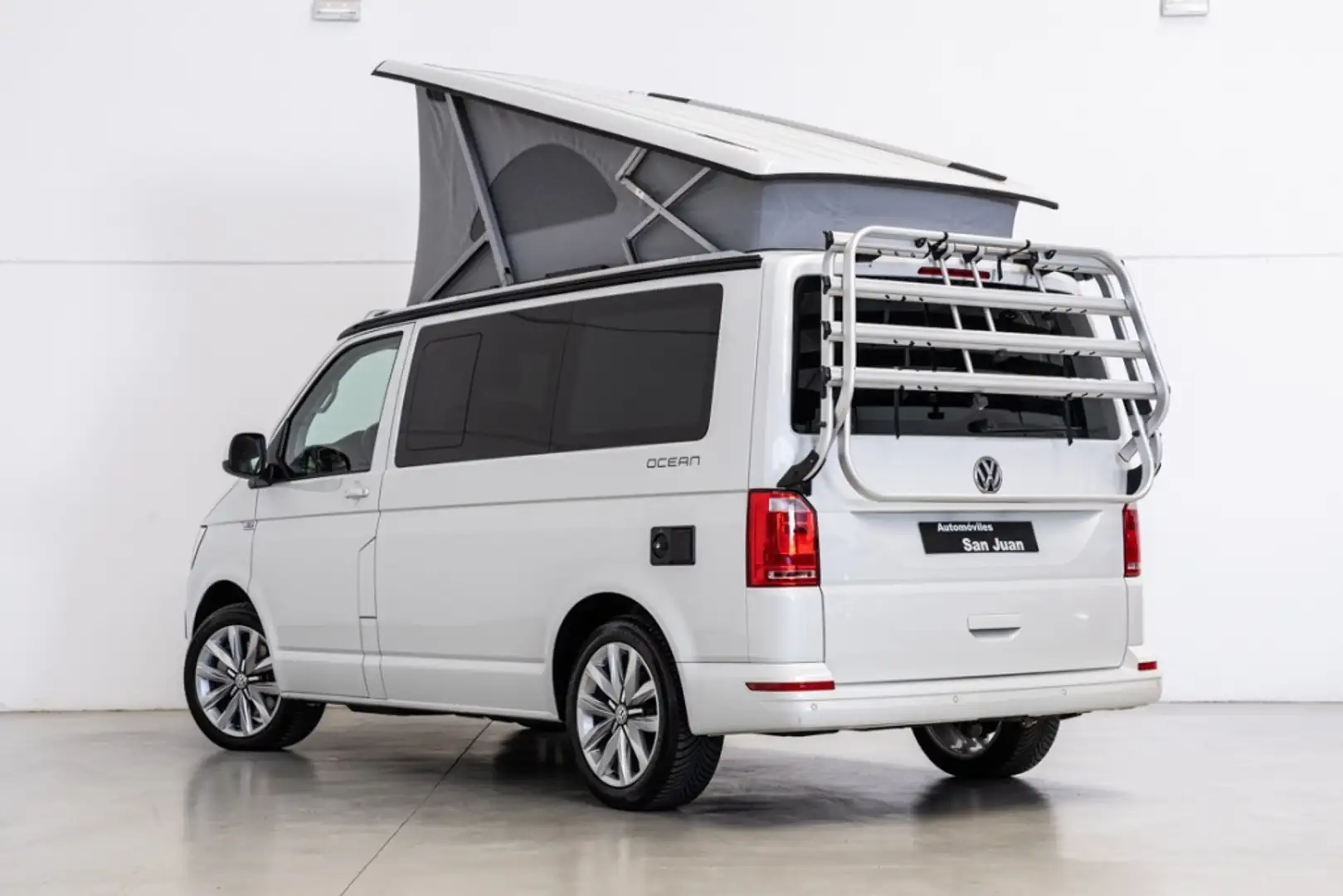Volkswagen T5 California 2.0TDI BMT Ocean 4M DSG 150kW Blanc - 2