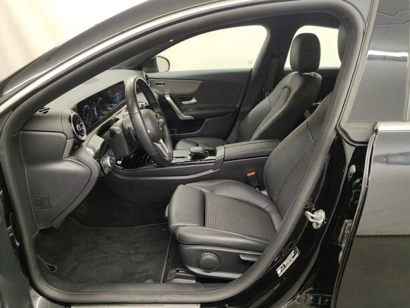 Mercedes-Benz CLA 250 e PHEV Business Solution — photo 5