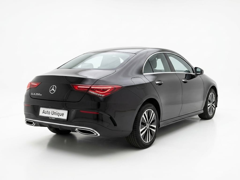 Mercedes-Benz CLA 250 e PHEV Business Solution — photo 2