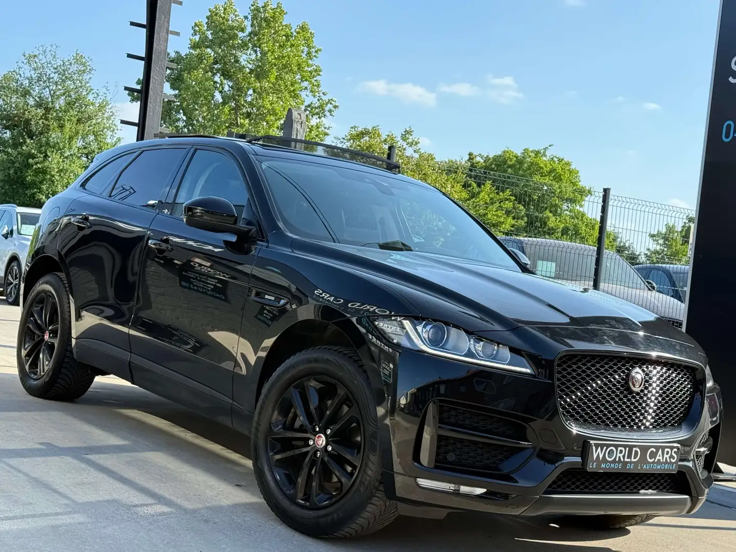 Jaguar F-Pace 2.0 D AWD R-Sport TOIT PANO COCKPIT BLACK EDITION Noir - 2