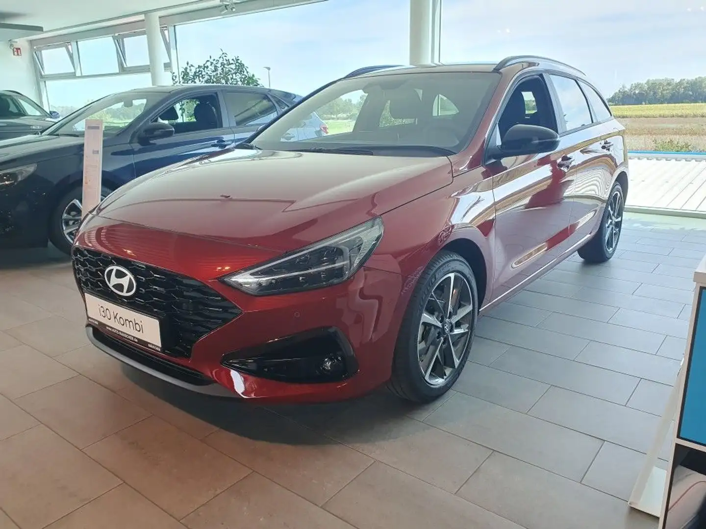 Hyundai i30 Kombi 1.5 T-GDI 48V-Hybrid DCT Advantage (PD) Piros - 1