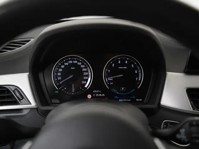 BMW X1 view 10