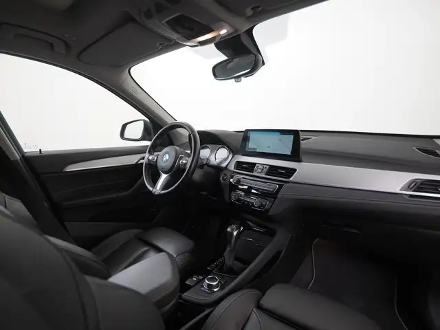 BMW X1 view 2
