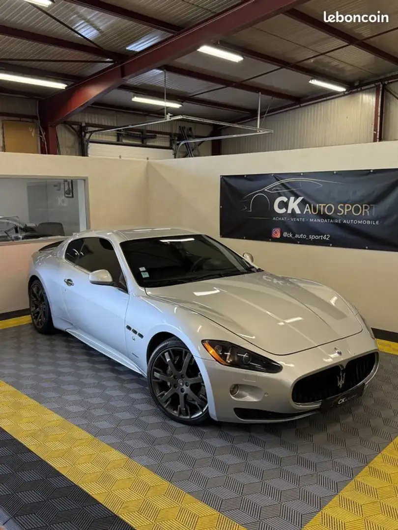 Maserati GranTurismo S 4.7 BA Grey - 1