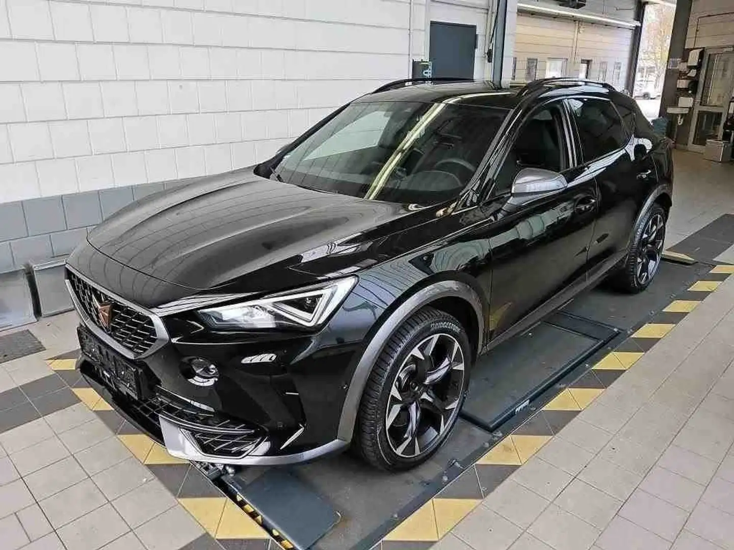 CUPRA Formentor VZ 2.0 TSI 4Drive DSG Schwarz - 1