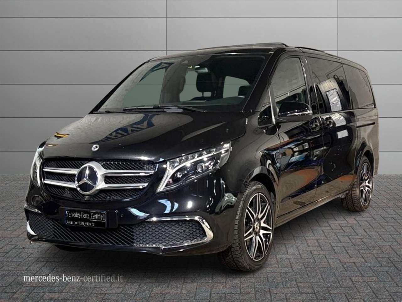 Mercedes-Benz V 300 d Automatic 4Matic Premium Long