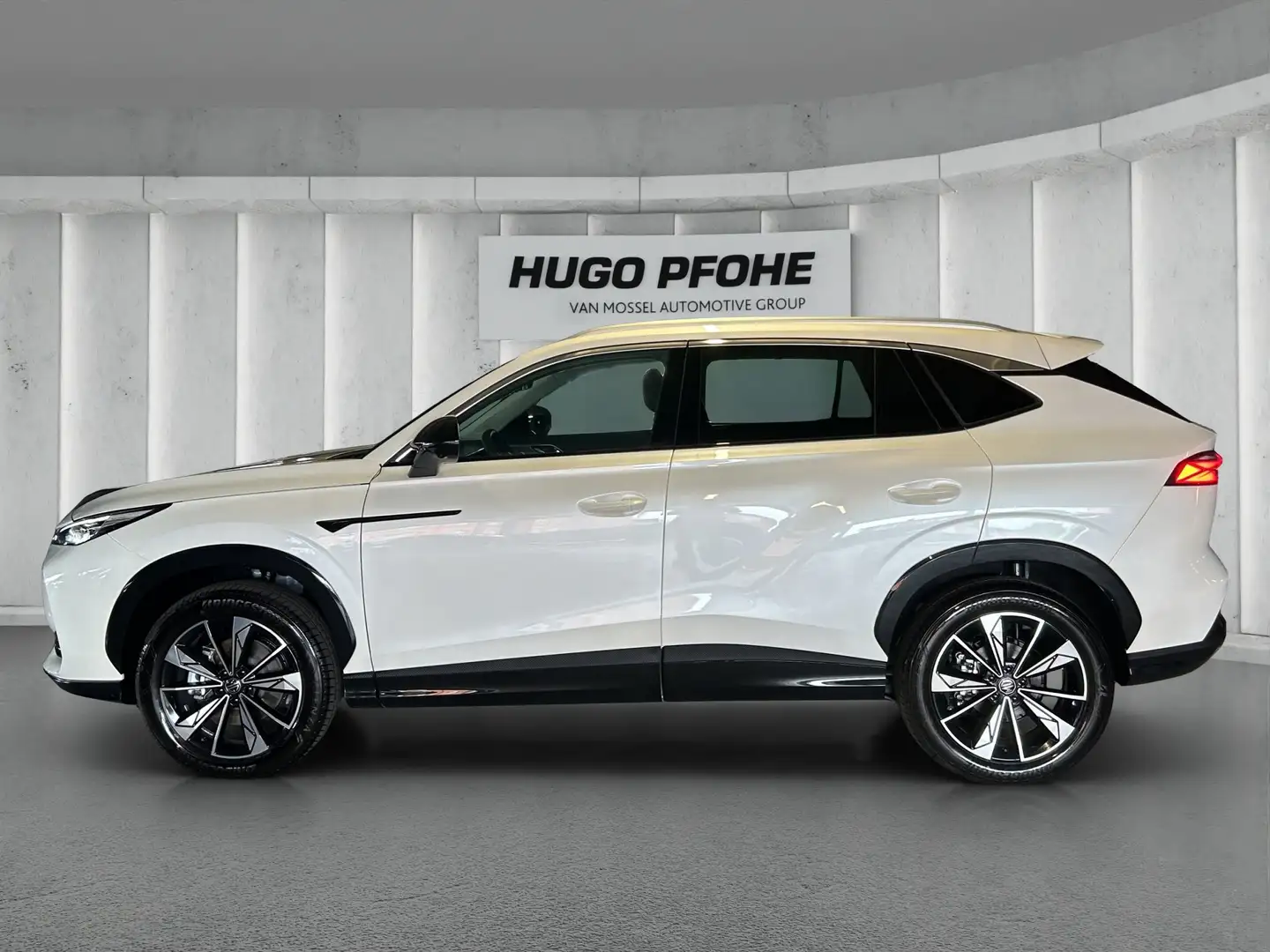 MG HS Luxury 1.5T-GDI Auto Sports Utility Vehicle. 125 k Bianco - 2
