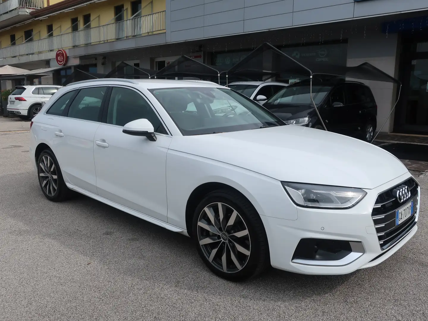 Audi A4 A4 2019 Avant 40 2.0 tdi Bus. Adv. quattro s-tron. Bianco - 1
