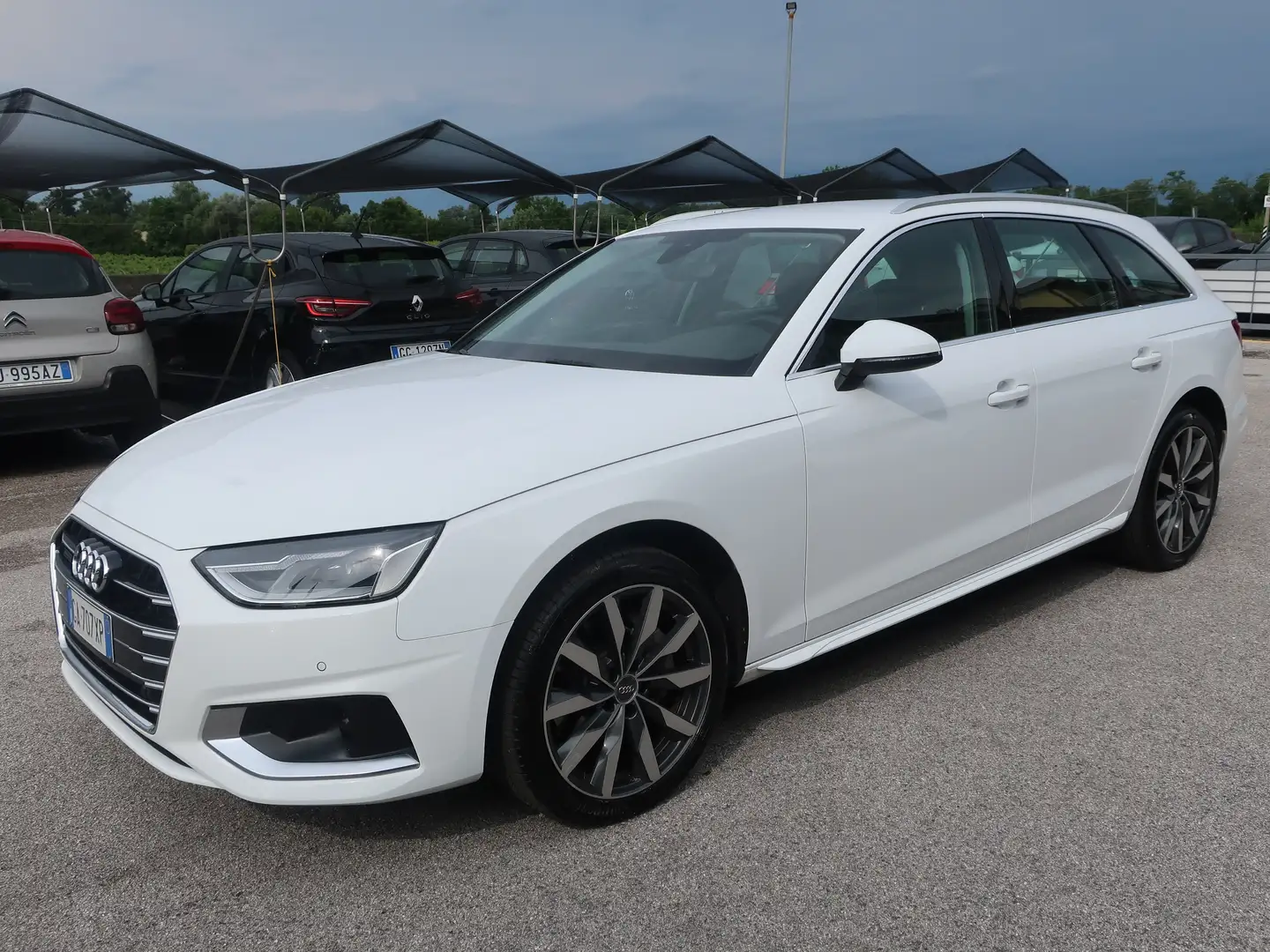 Audi A4 A4 2019 Avant 40 2.0 tdi Bus. Adv. quattro s-tron. Bianco - 2