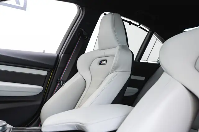 BMW M3 M-DKG LCI II Competition // Sammlerzustand // Ansicht 33