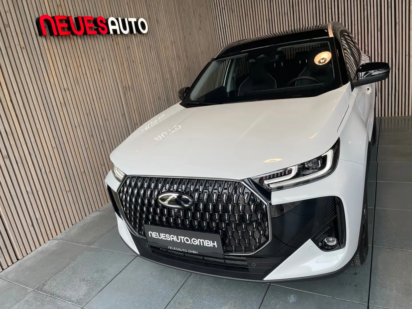 Chery Tiggo TIGGO 7 HEV UNIQUE *7 Jahre Gar.*540°Kam.*Pano* Weiß - 2