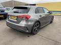 Mercedes-Benz A 180 AMG Line Grijs - thumbnail 3