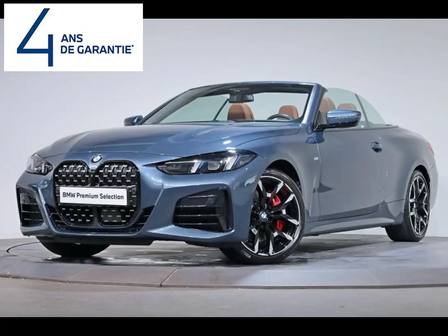 BMW 420 i Cabrio Kit M Sport Facelift Bleu - 1