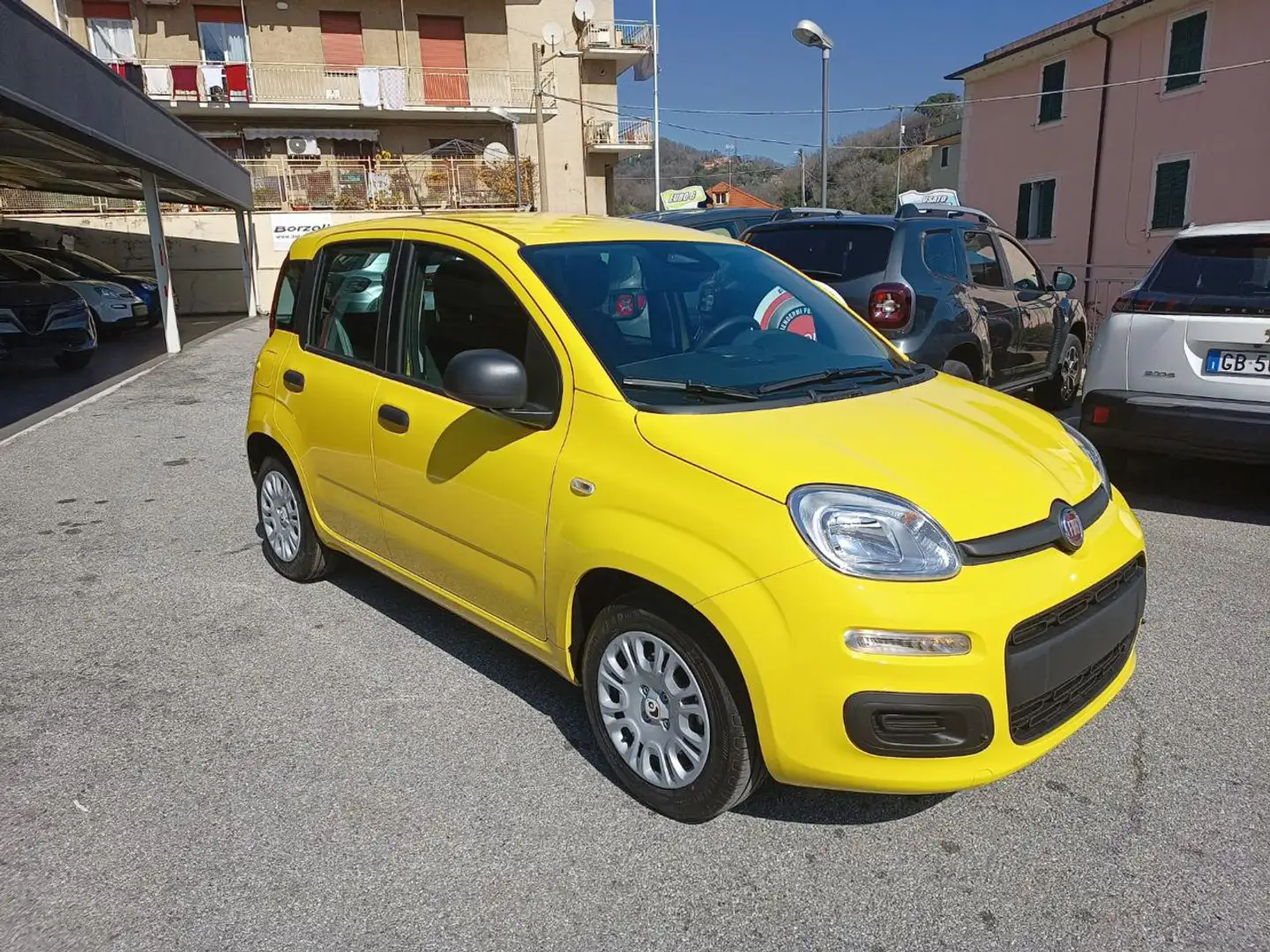 Fiat Panda 1.0 Panda Hybrid NUOVA INCENTIVI EURO 0-1-2-3-4-5 Giallo - 2