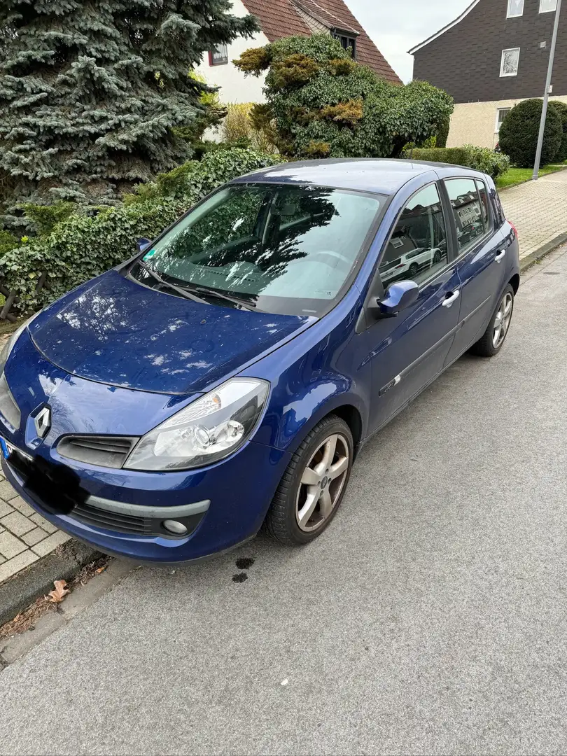 Renault Clio 1.5 dCi Blau - 1