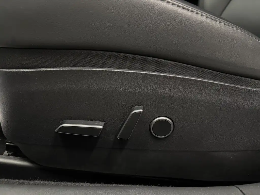 Tesla Model 3 | foto 13