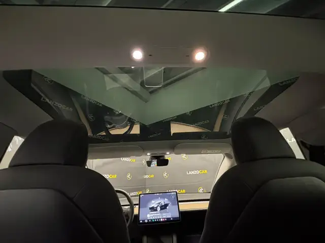 Tesla Model 3 view 11