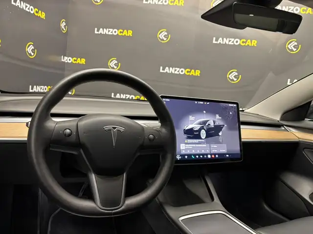 Tesla Model 3 view 8