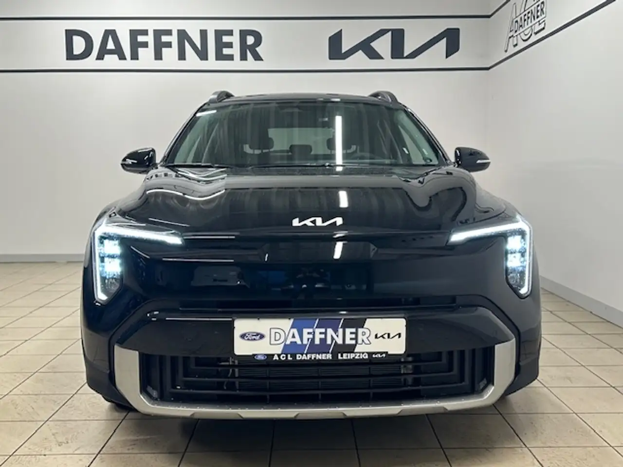 Kia Stonic Vision Navi Klimaautom DAB SHZ LenkradHZG Spurhalt 2