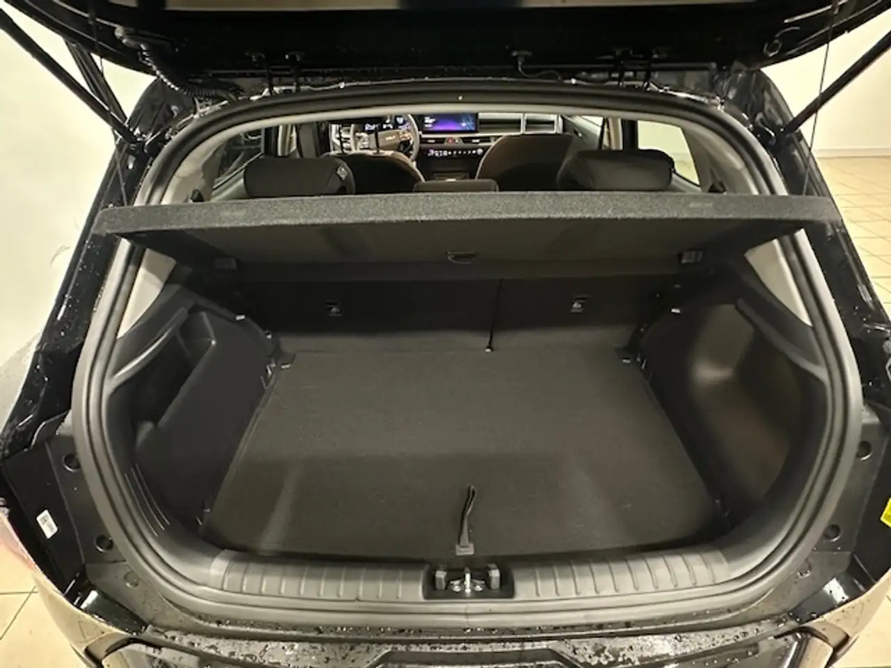 Kia Stonic Vision Navi Klimaautom DAB SHZ LenkradHZG Spurhalt 6