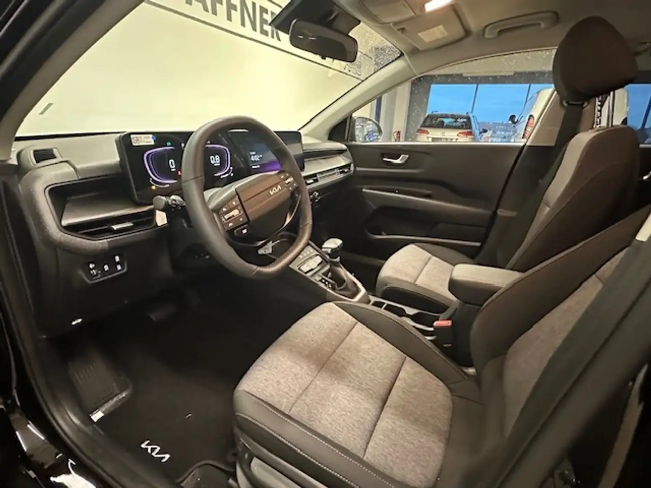Kia Stonic Vision Navi Klimaautom DAB SHZ LenkradHZG Spurhalt 7