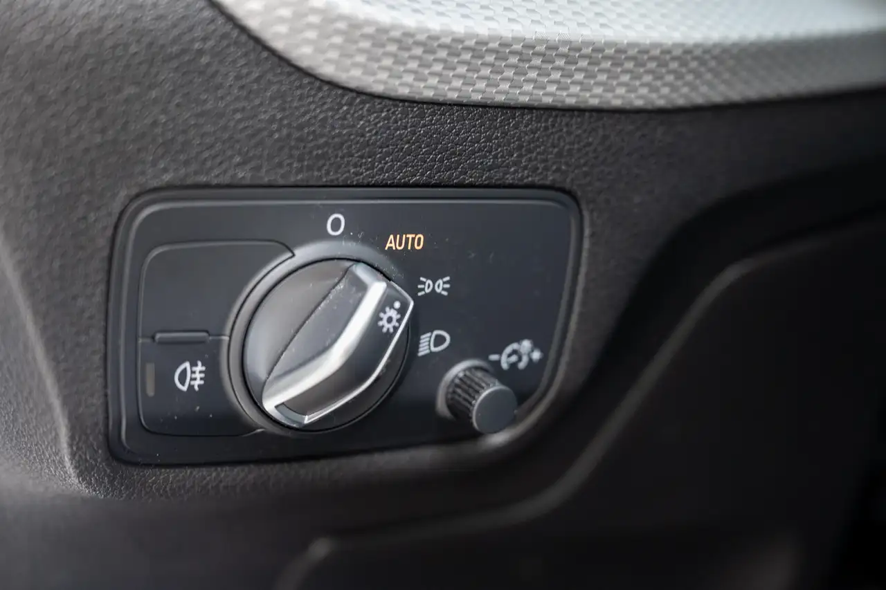 Audi Q2 30 TFSI S-line Garantie 12 mois, миниатюра 22