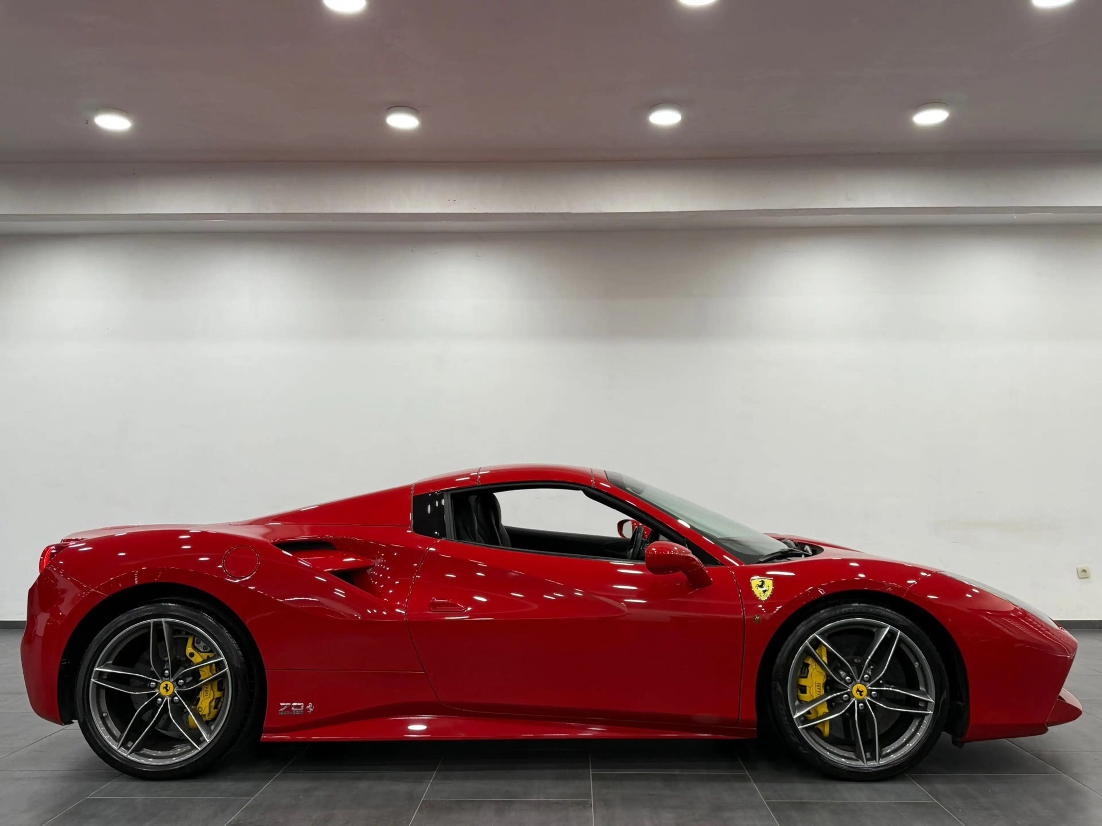 Ferrari 488 Spider 3.9 Turbo V8 F1 70th Anniversary Full Service Belgian Car 1owner Carpass — photo 4