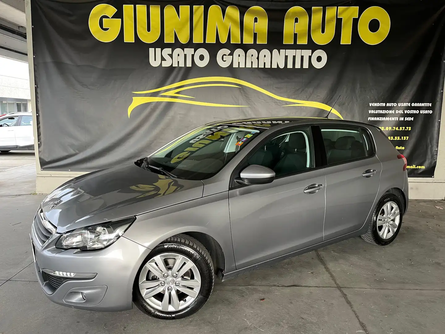 Peugeot 308 308 5p 1.6 bluehdi 8v Business s Gris - 1