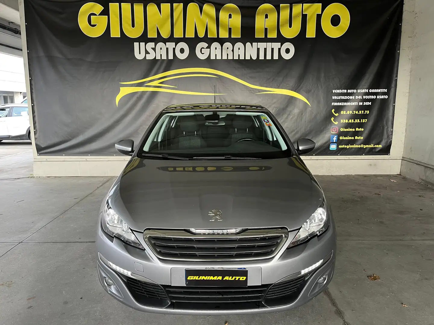 Peugeot 308 308 5p 1.6 bluehdi 8v Business s Gris - 2