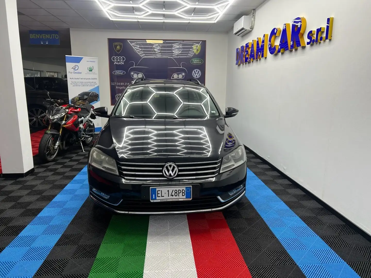 Volkswagen Passat 7 serie Nero - 2