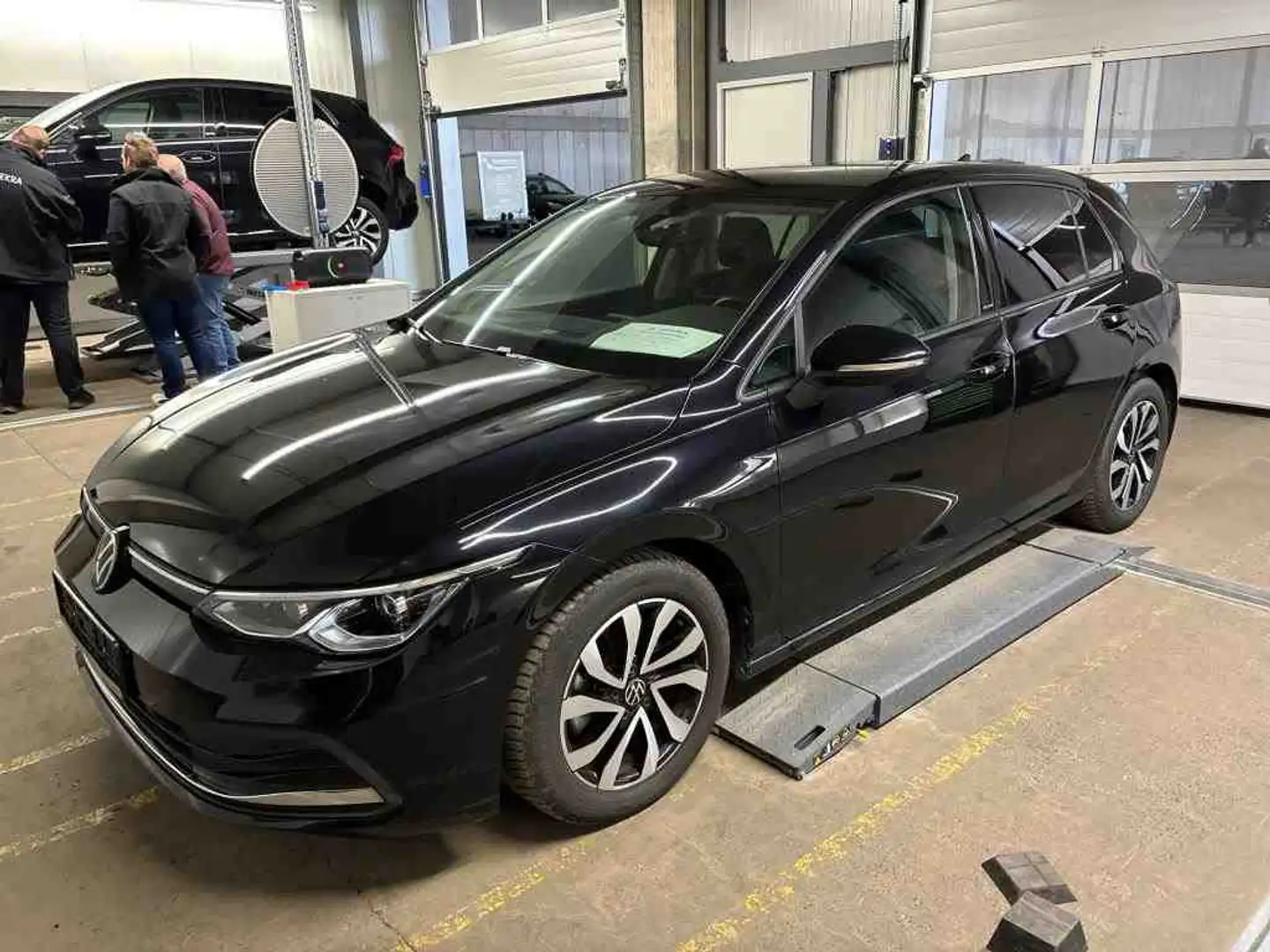 Volkswagen Golf Active TSI CarPlay/Black/AHK/Virt/ACC/LED Schwarz - 2