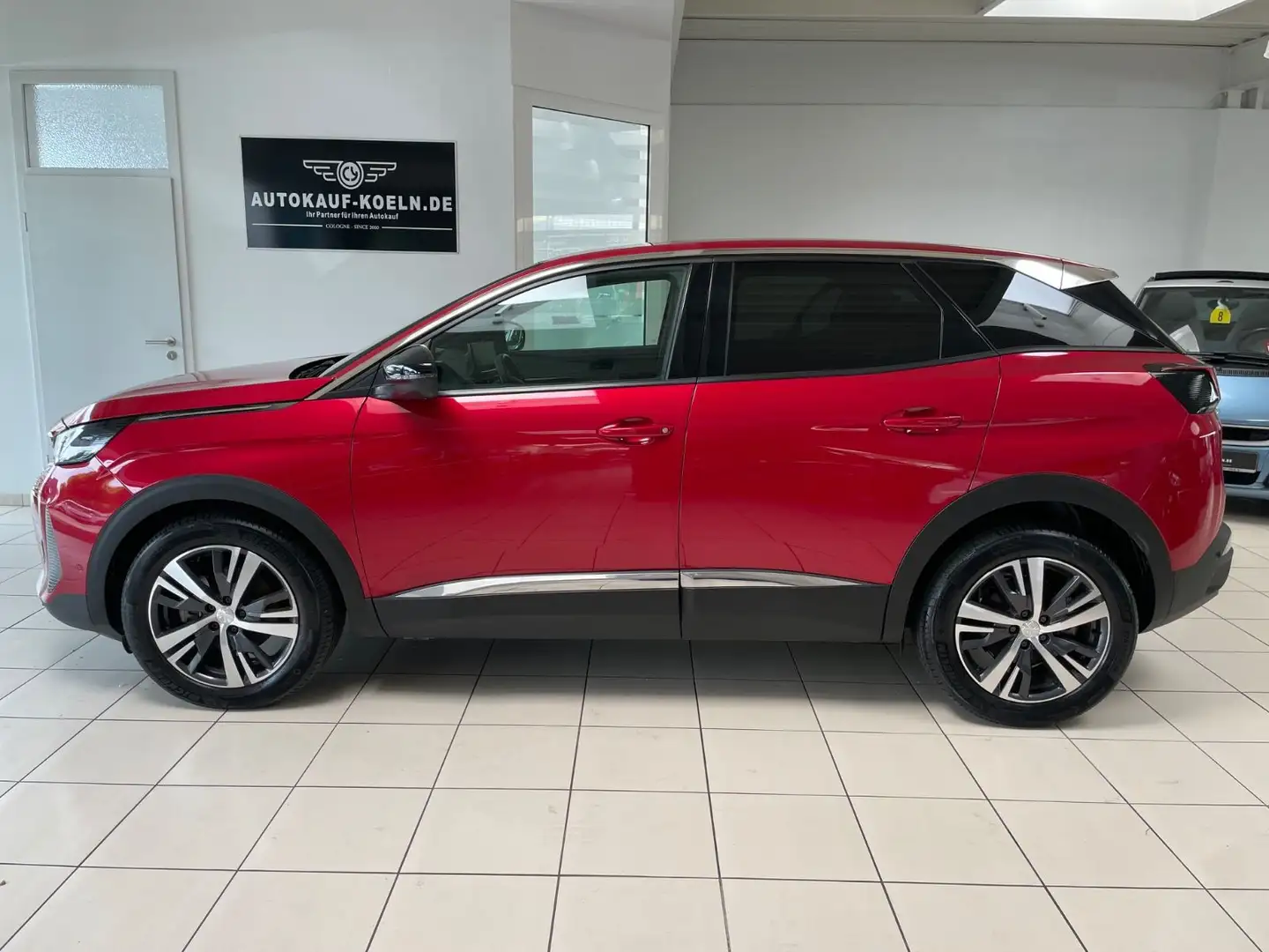 Peugeot 3008 1,2 12V e-THP PureTech Allure Pack Rot - 1