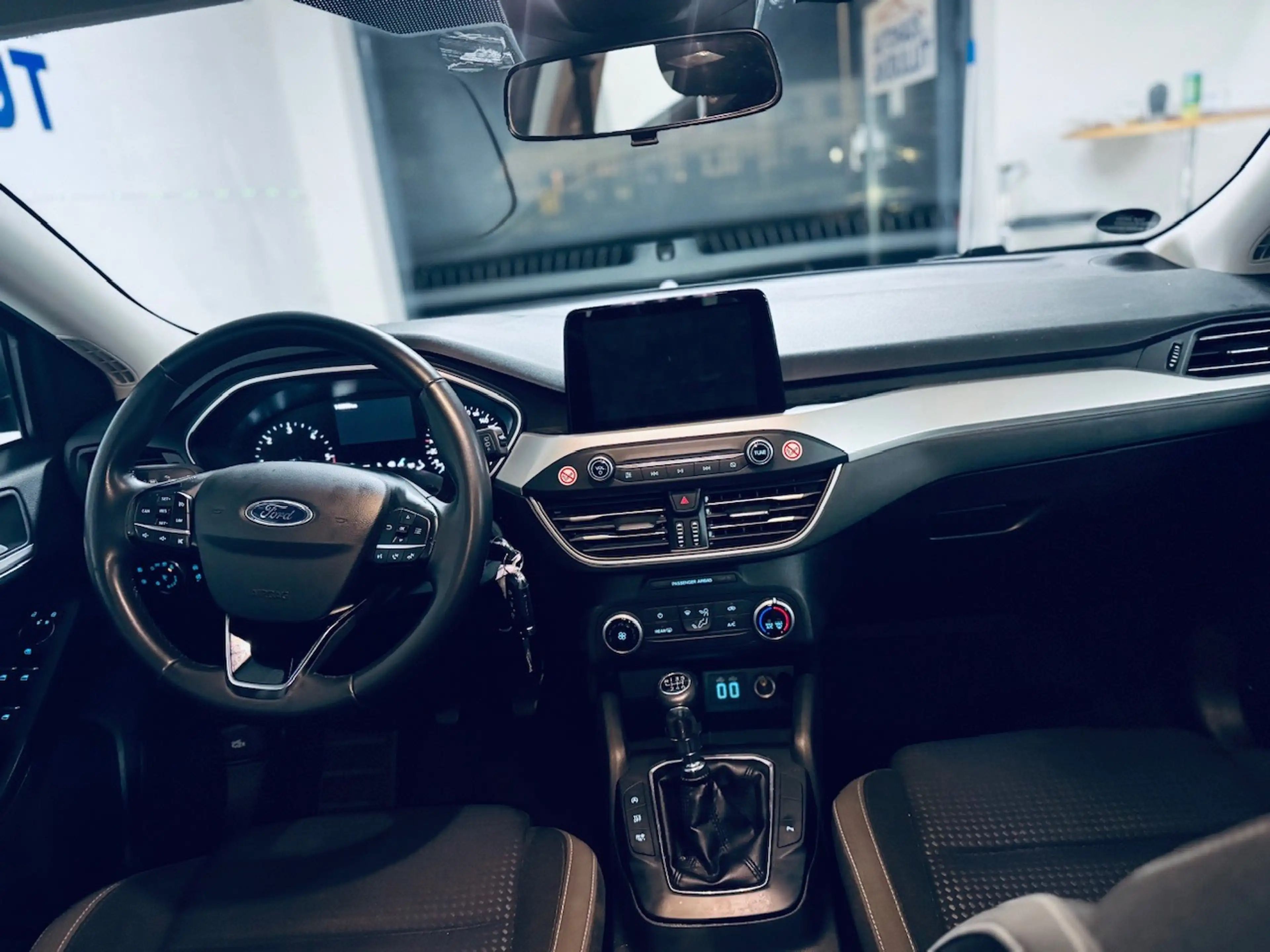 Ford Focus Cool*1.Hand+Finanzierung+Garantie+Inspektion* — photo 6