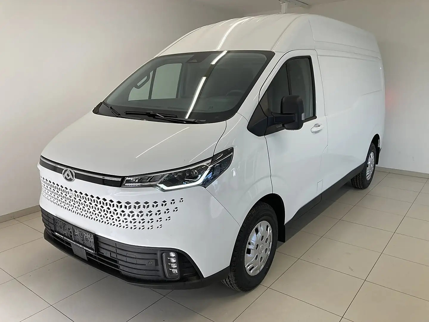 Maxus Deliver 7  L2H2 + P3 Weiß - 1
