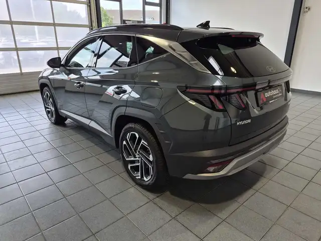 Hyundai Tucson view 4