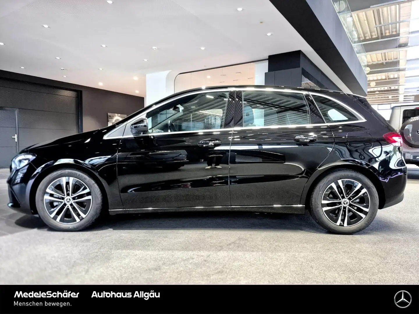 Mercedes-Benz B 180 B 180 Progressive Distronic 360° "neues Modell" Schwarz - 2