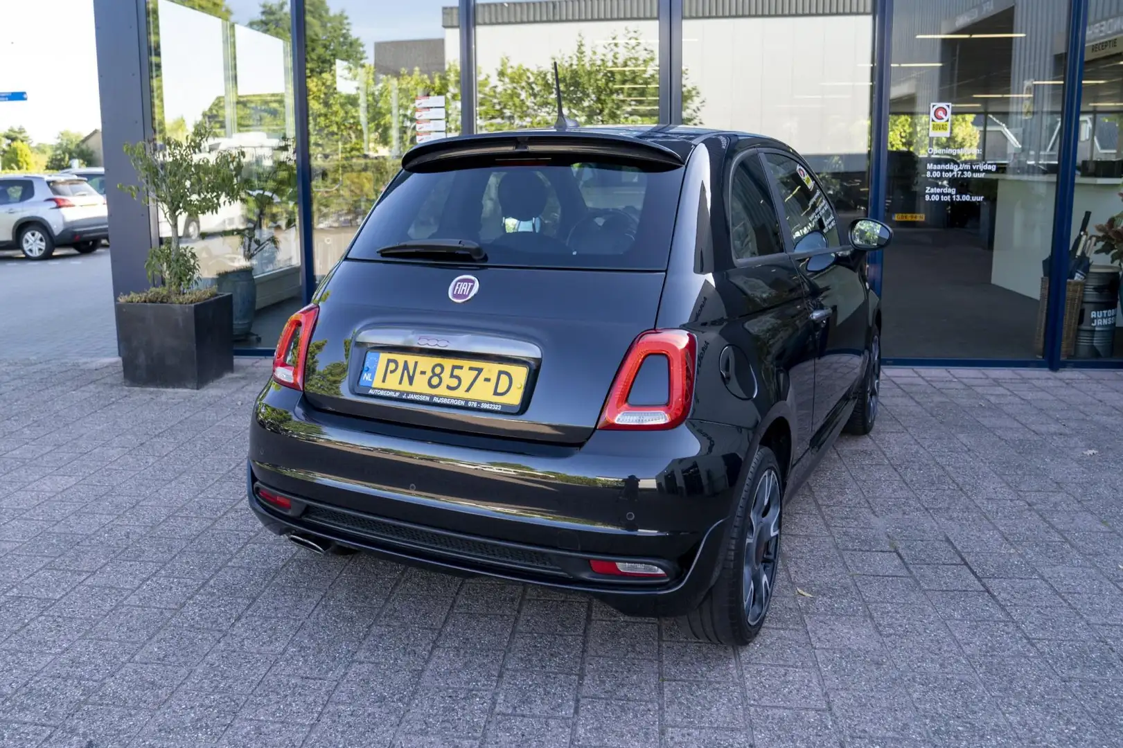 Fiat 500 0.9 TwinAir Turbo Sport | Prijs rijklaar incl. 12 Zwart - 2