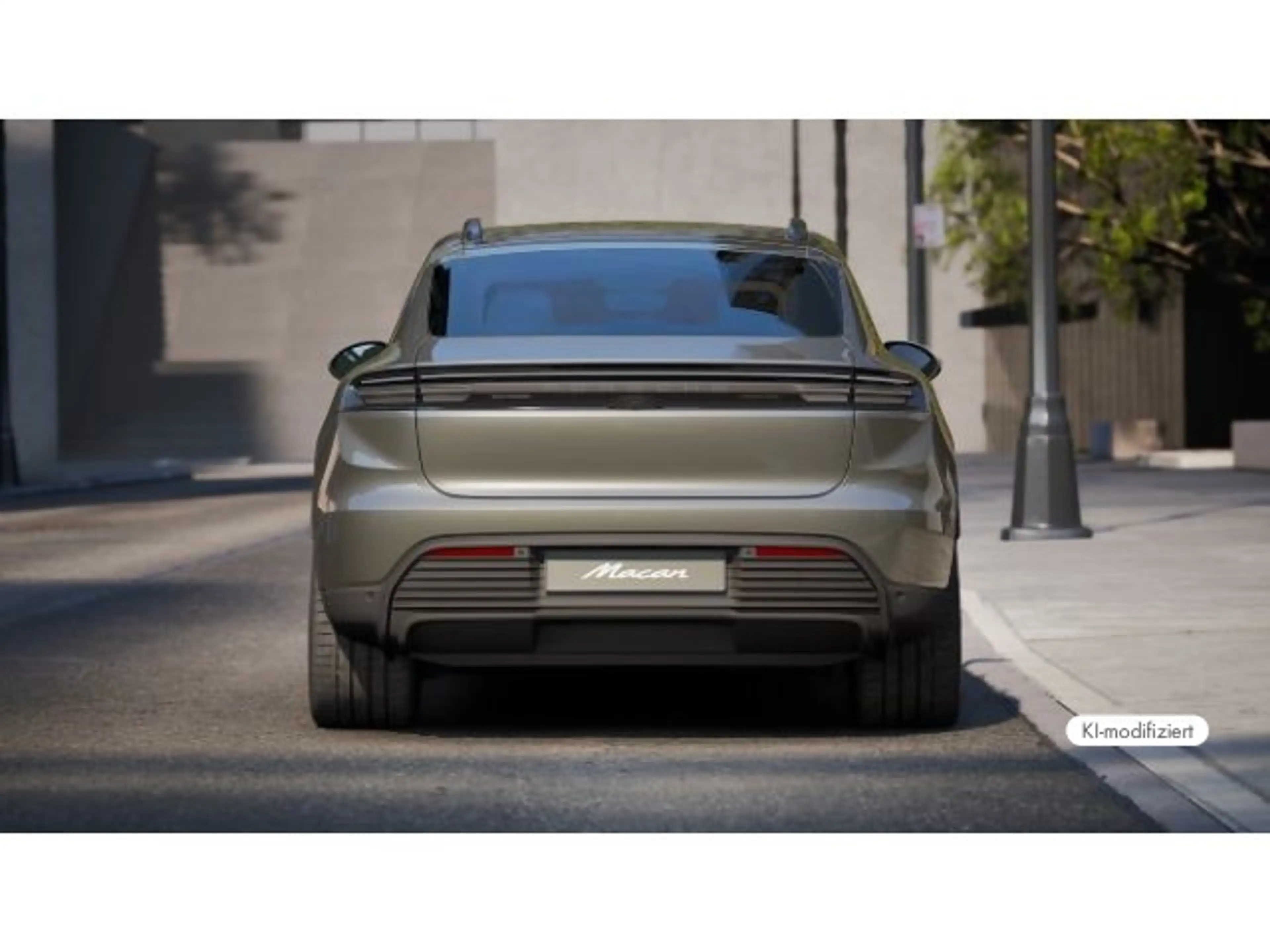 Porsche Macan 4 — photo 7