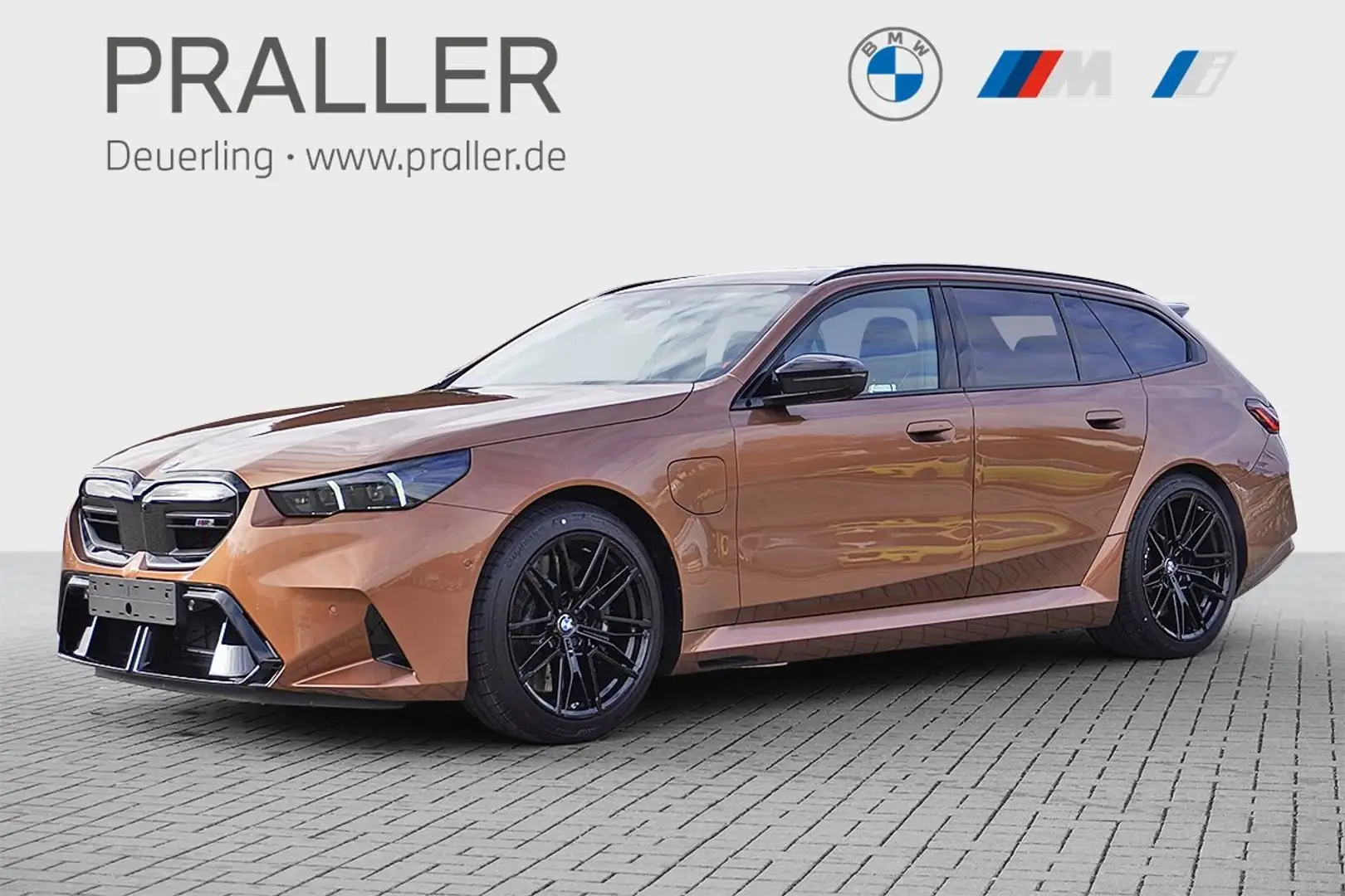 BMW M5 Touring LIQUID COPPER Panorama ACC AHK Sitzbelüftu Braun - 1