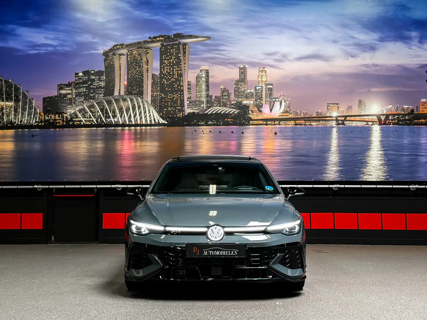 Volkswagen Golf GTI 2.0 TSI Clubsport IQ|Akrapovic|360camera||HUD|H/K| Gris - 2