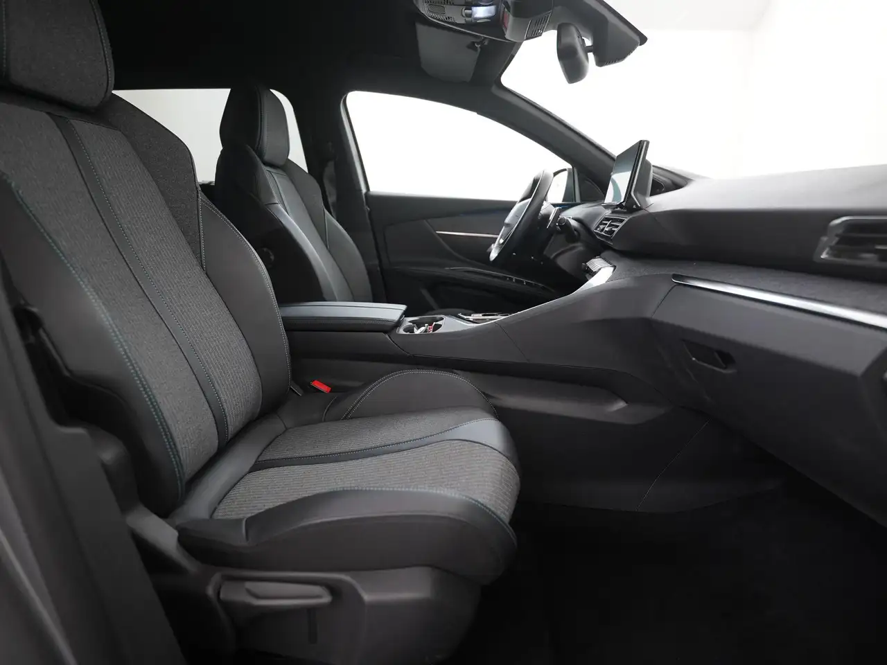 Peugeot 5008 1.2 PureTech Allure Pack 7p. Camera CarPlay, миниатюра 3
