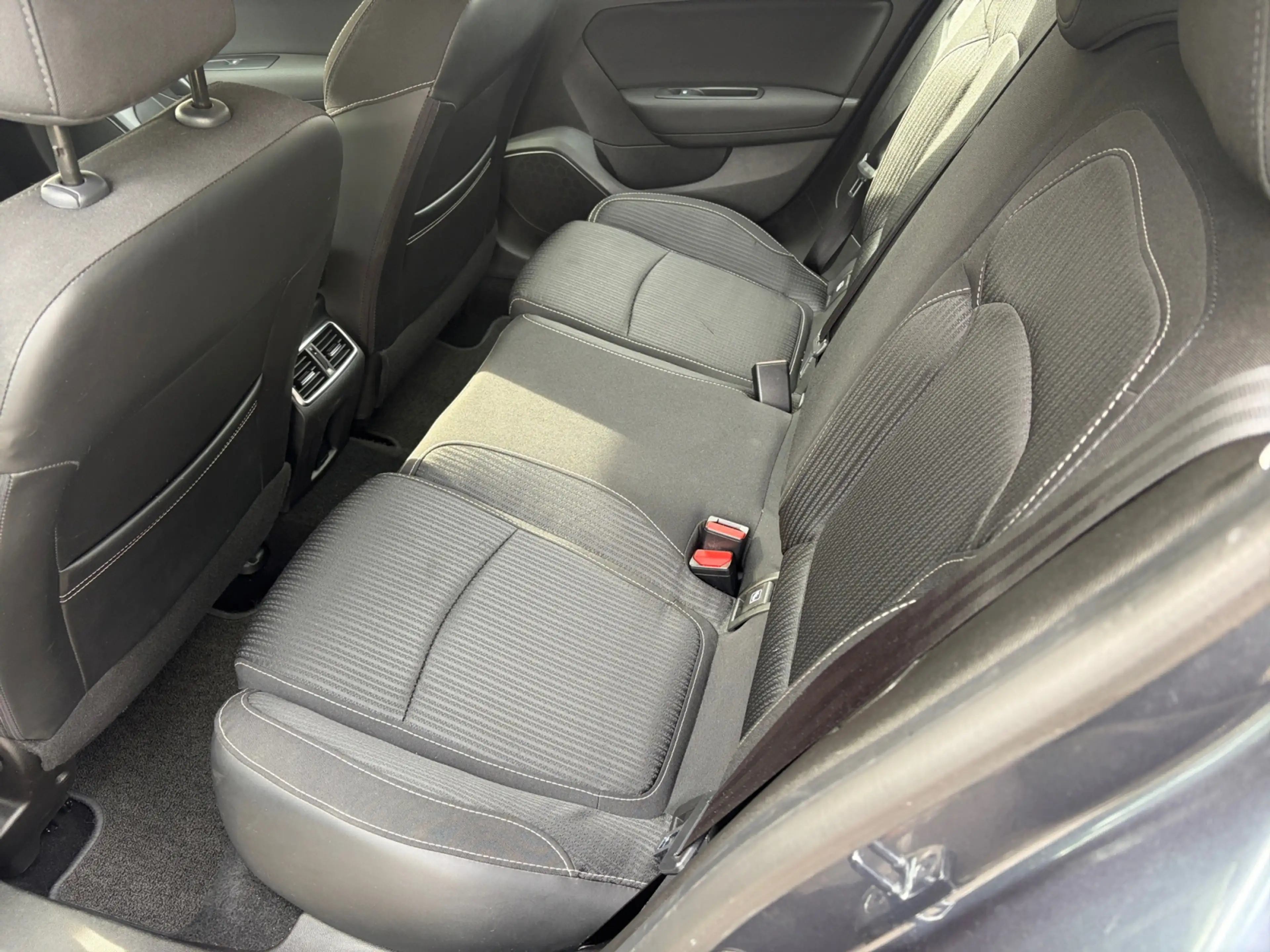 Renault Megane Estate TCE Limited | Autom. | Slechts 29477 KM | C — photo 6
