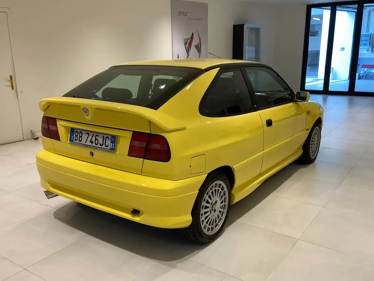 Lancia Delta HPE 2.0 16v Turbo HF, foto 4