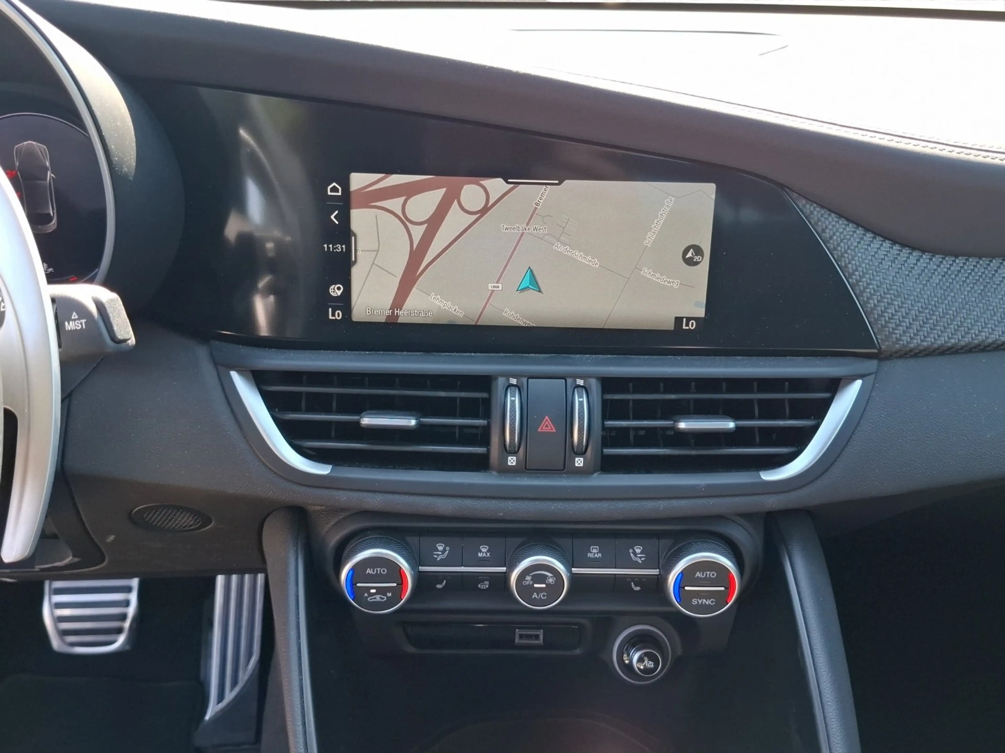 Alfa Romeo Giulia Quadrifoglio 2.9 V6 Bi-Turbo Kam.+KeyLess — photo 15