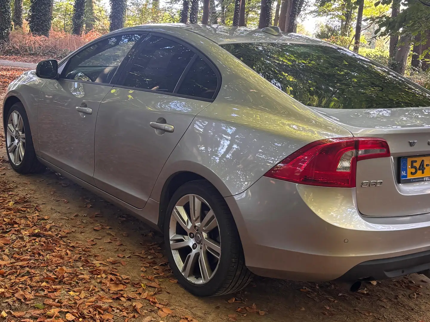 Volvo S60 S60 2.0T Intro Edition Grijs - 1